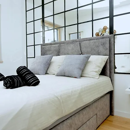 Exclusive 아파트 자다르